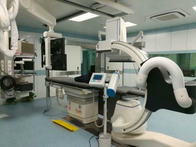 导管室C型臂辐射防护